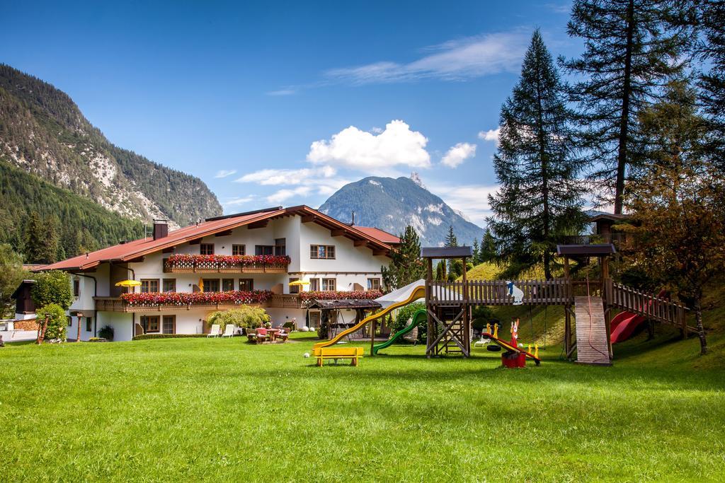 Ferienhaus Kirchplatzl Leutasch Kültér fotó