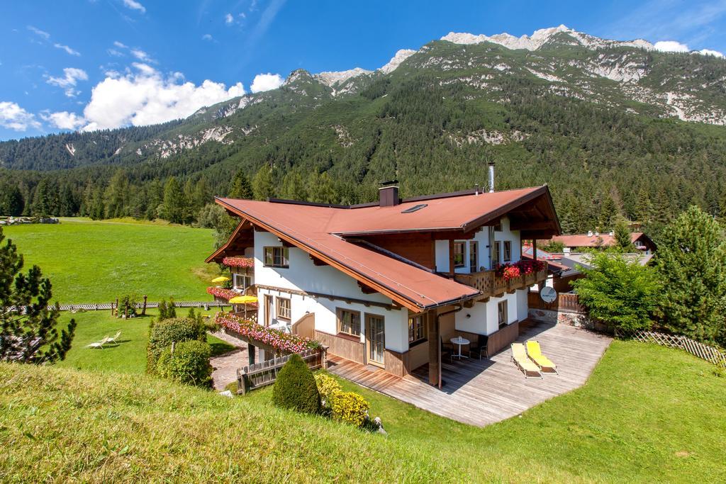 Ferienhaus Kirchplatzl Leutasch Kültér fotó